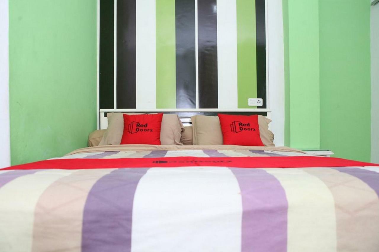 Reddoorz Plus @ Talaga Bodas Bandung Eksteriør bilde