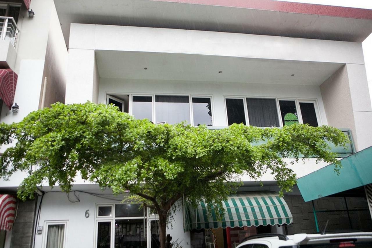 Reddoorz Plus @ Talaga Bodas Bandung Eksteriør bilde